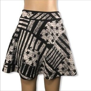 Material Girl Skirt High waist Mini printed Stars & Stripes patriotic Size M